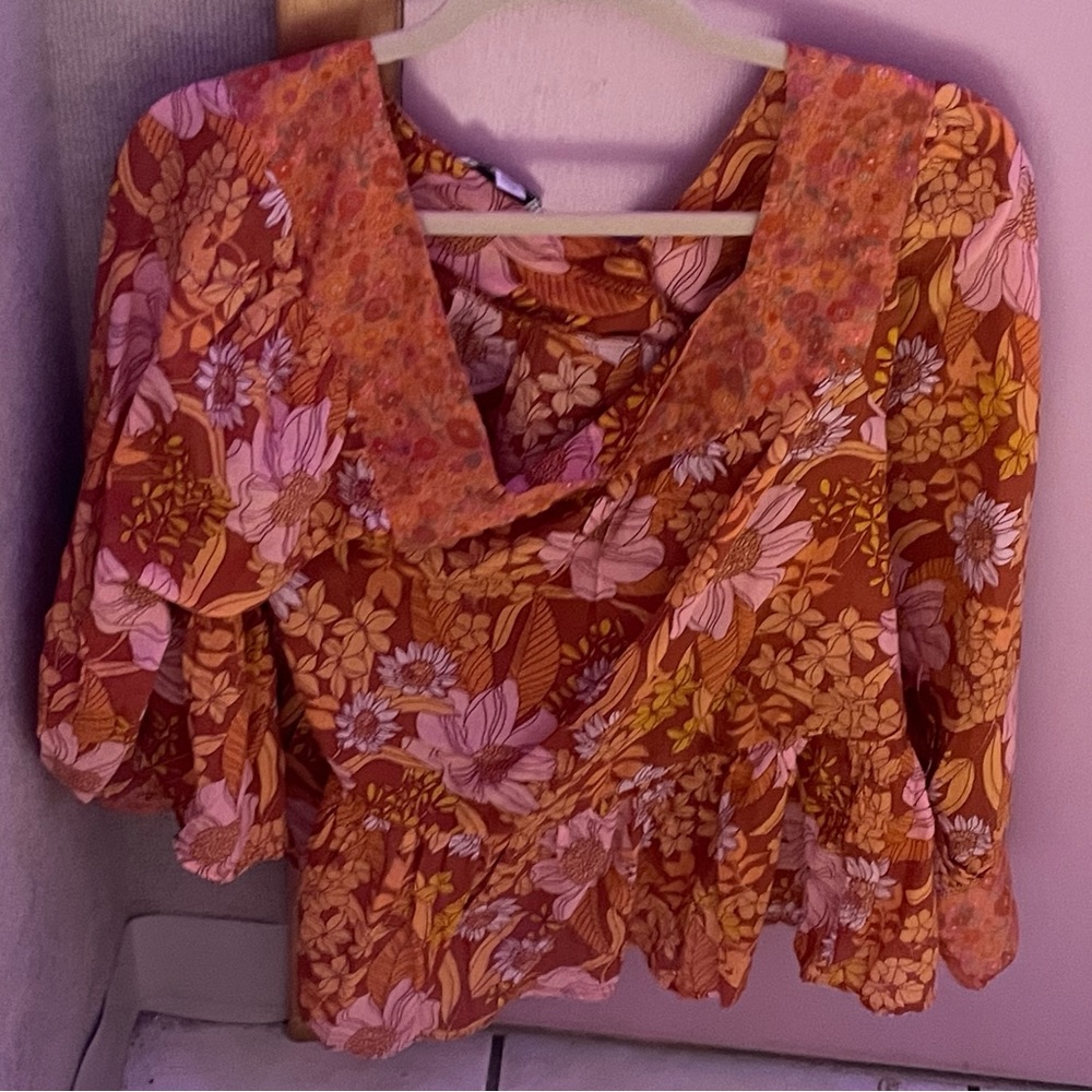 V Cut Hippie Floral Top